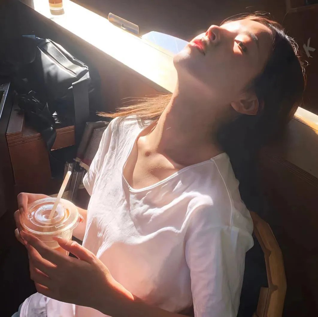 维多莉亚的秘密